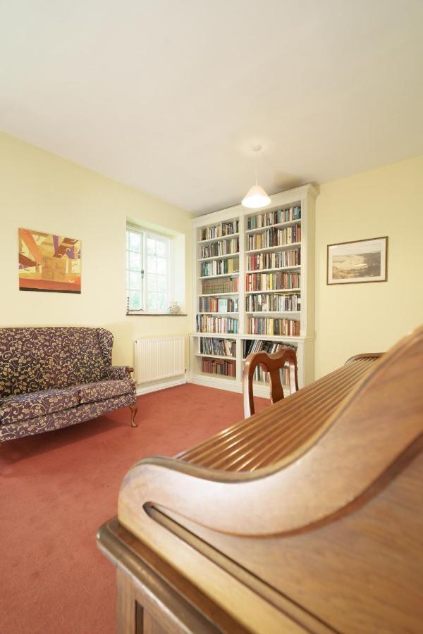 Sarum College Salisbury Kültér fotó